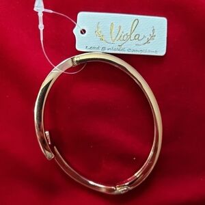 Gold Tone Bracelet